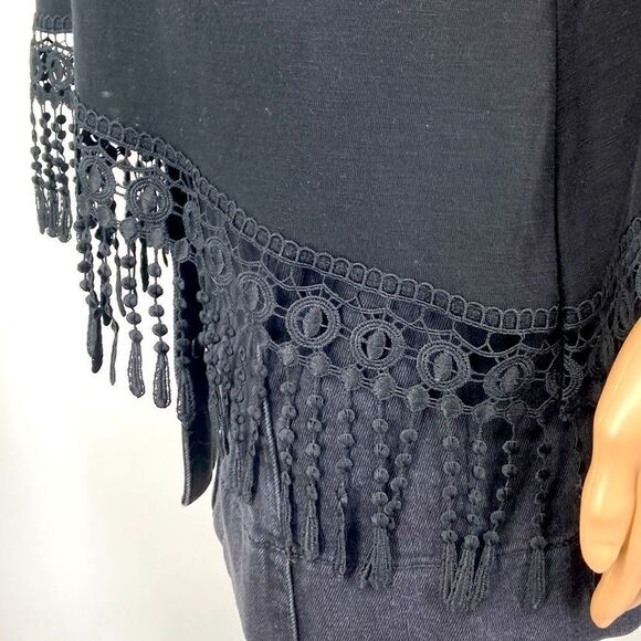 Adore Me Lace Trim Black Top Size M - Picture 3 of 8